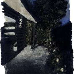 Schilderij Alexandra Verkerk, een tuin met terras in de nacht, acryl op imitatie bont