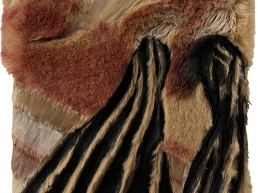 Schilderij Alexandra Verkerk een abstract werk met zwarte strepen in perspectief acryl op imitatie bont
